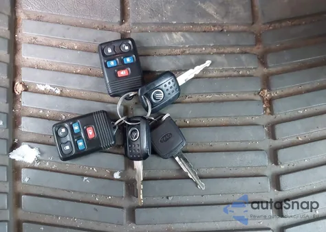 2004 Mercury Monterey z USA, uszkodzony, nr VIN 2MRDA20224BJ12926